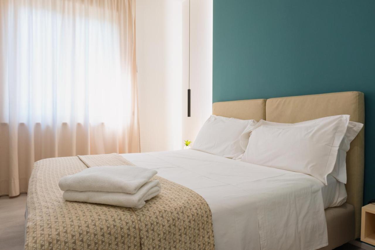 Plana Hotel Caserta Esterno foto