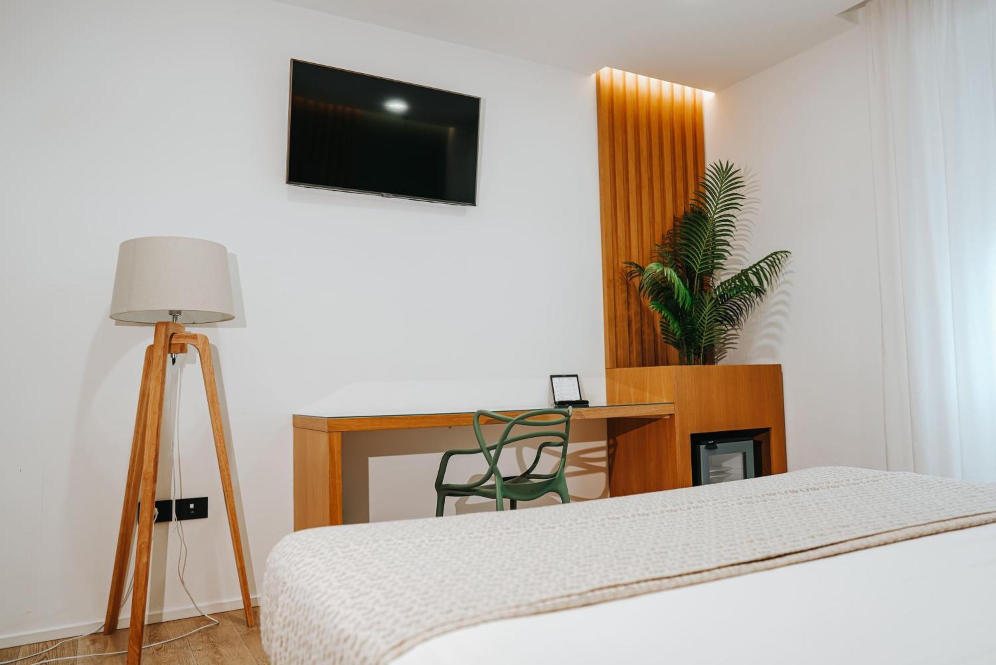 Plana Hotel Caserta Esterno foto
